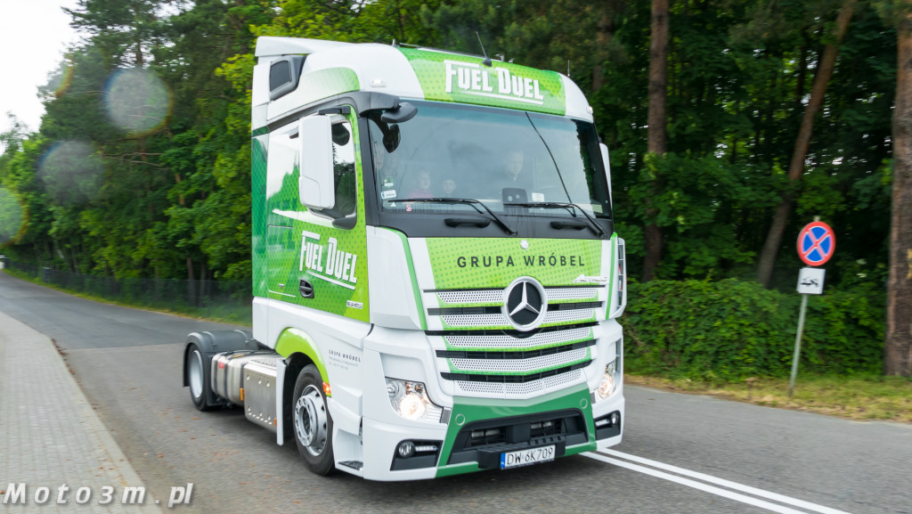 „Gwiazdy wydajnej jazdy” - rodzinny piknik w Mercedes-Benz Trucks Grupa Wróbel w Straszynie-1480661